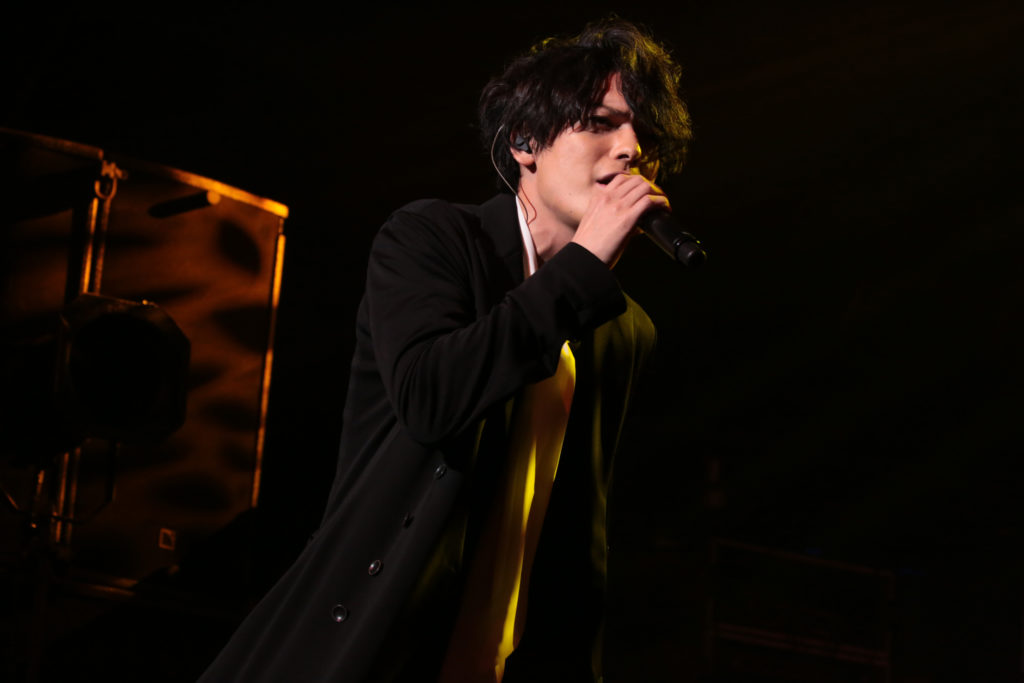 崎山つばさ『PREMIUM LIVE 2019-Flow*er-』