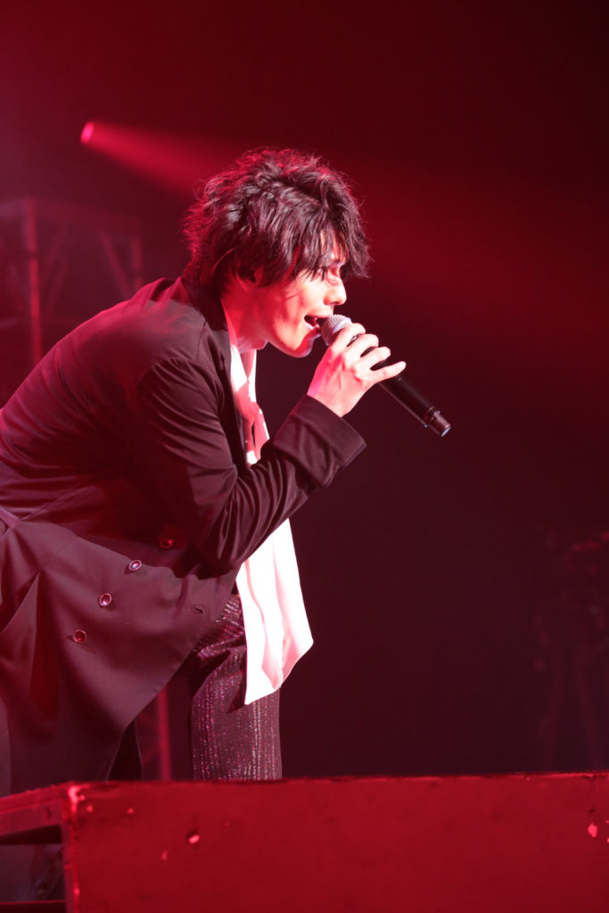 崎山つばさ『PREMIUM LIVE 2019-Flow*er-』