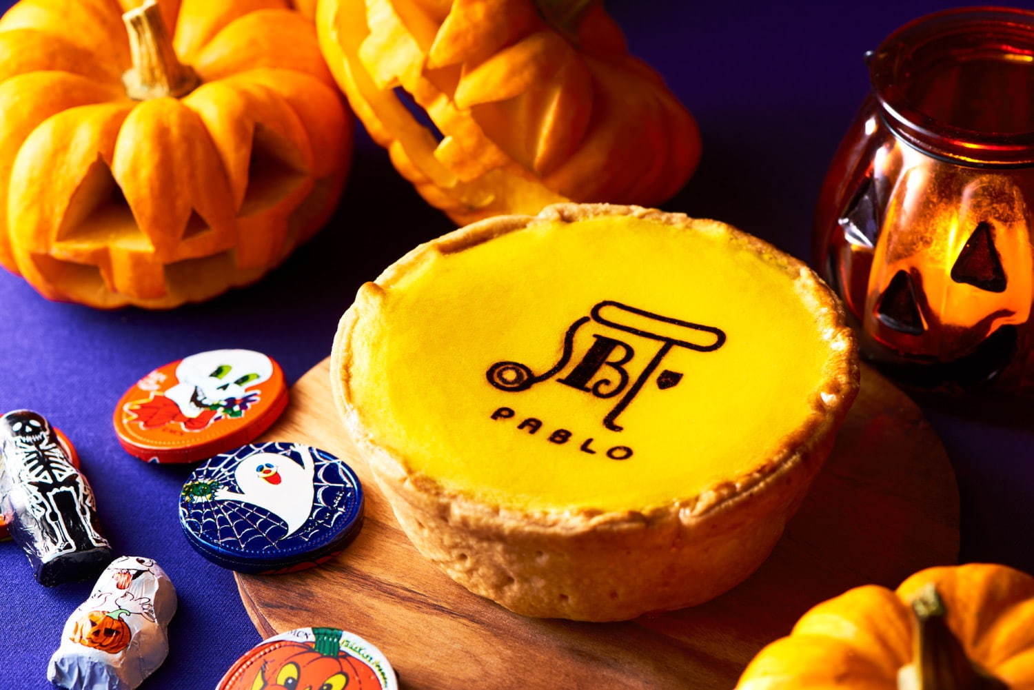 パブロから、ハロウィンシーズン限定の「パブロチーズタルト 小さいサイズ-ハロウィンパンプキン」 パブロから、ハロウィンシーズン限定の「パブロチーズタルト 小さいサイズ-ハロウィンパンプキン」