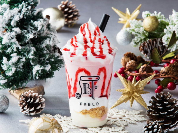 パブロカフェから、季節限定のスムージー「いちごのクリスマスチーズタルト」が発売！