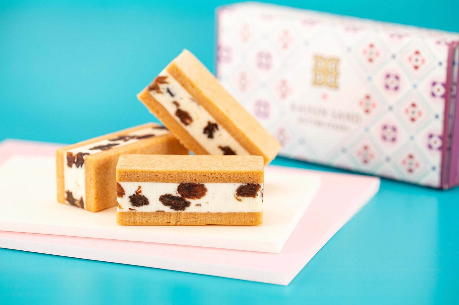 バターステイツから、バタークリームの濃厚なコクが一斉に溶け出す新作「バターステイツ レーズンサンド」 バターステイツから、バタークリームの濃厚なコクが一斉に溶け出す新作「バターステイツ レーズンサンド」
