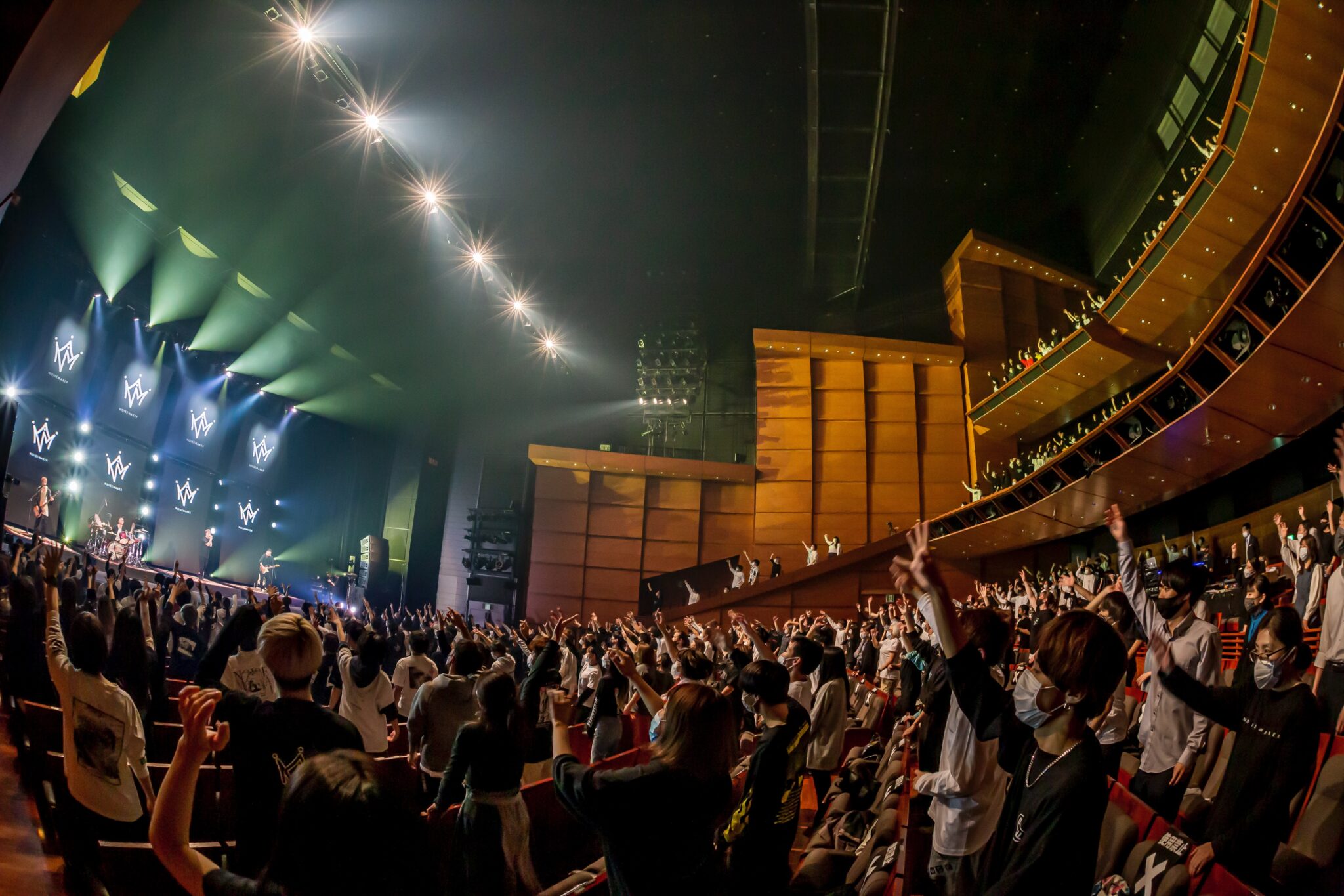 Noisemaker Noisemania Premium Hall Tour ライブレポート 東京国際フォーラム ホールc 11月2日 火 Vanitymix マガジン Noisemaker Noisemania Premium Hall Tour ライブレポート 東京国際フォーラム ホールc 11月2日 火 Vanitymix マガジン