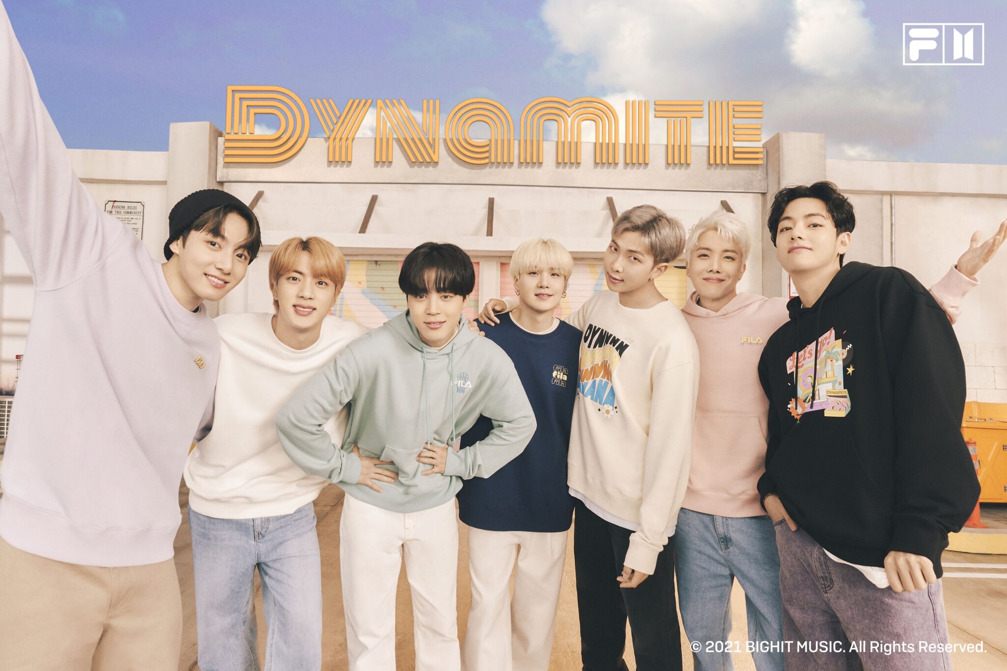 フィラから、グローバルブランドアンバサダーのBTSとのコラボコレクション「Let's Be Dynamite 」 フィラから、グローバルブランドアンバサダーのBTSとのコラボコレクション「Let's Be Dynamite 」