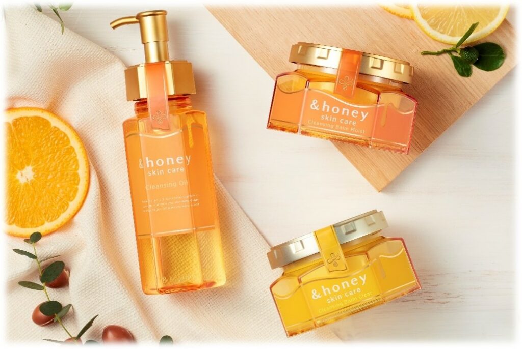 “ハチミツ美容”がコンセプトの「&honey」から、ブランド初のスキンケアシリーズ「&honey クレンジング」