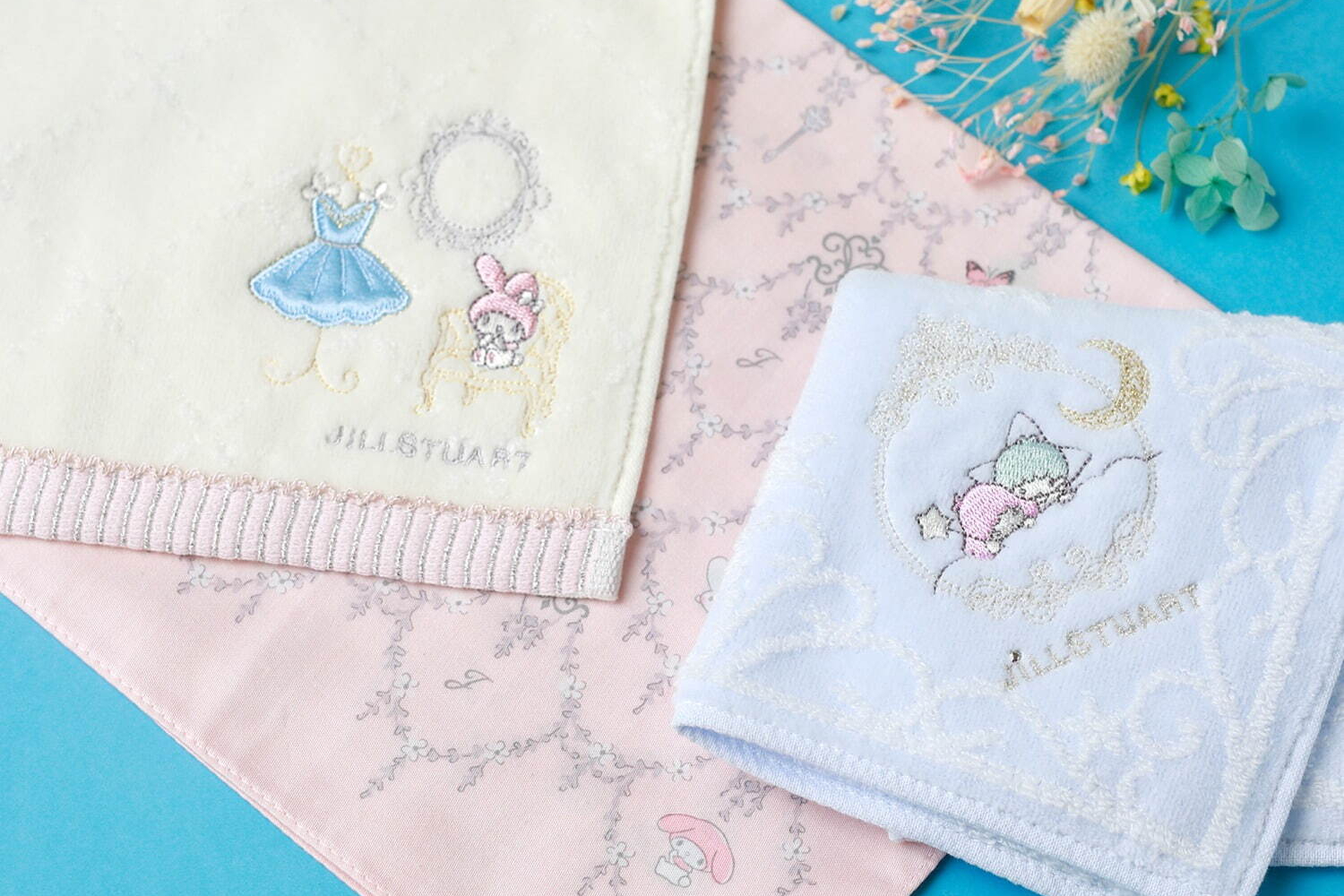 シ*コ様 ☆ガルパン　まとめ売り　32点　コミック23冊＋カレンダー　タオル　ポ シ*コ様 ☆ガルパン まとめ売り 32点 コミック23冊＋カレンダー タオル