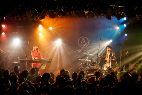 ポップしなないで『アコガレ』ライブレポート＠渋谷CLUB QUATTRO