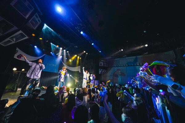 OverTone『OverTone Live TOUR 2023「This is OverTone」』ライブレポート＠渋谷WWW