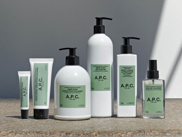 A.P.C.から、天然由来成分を使用したブランド初のボディケアライン誕生！