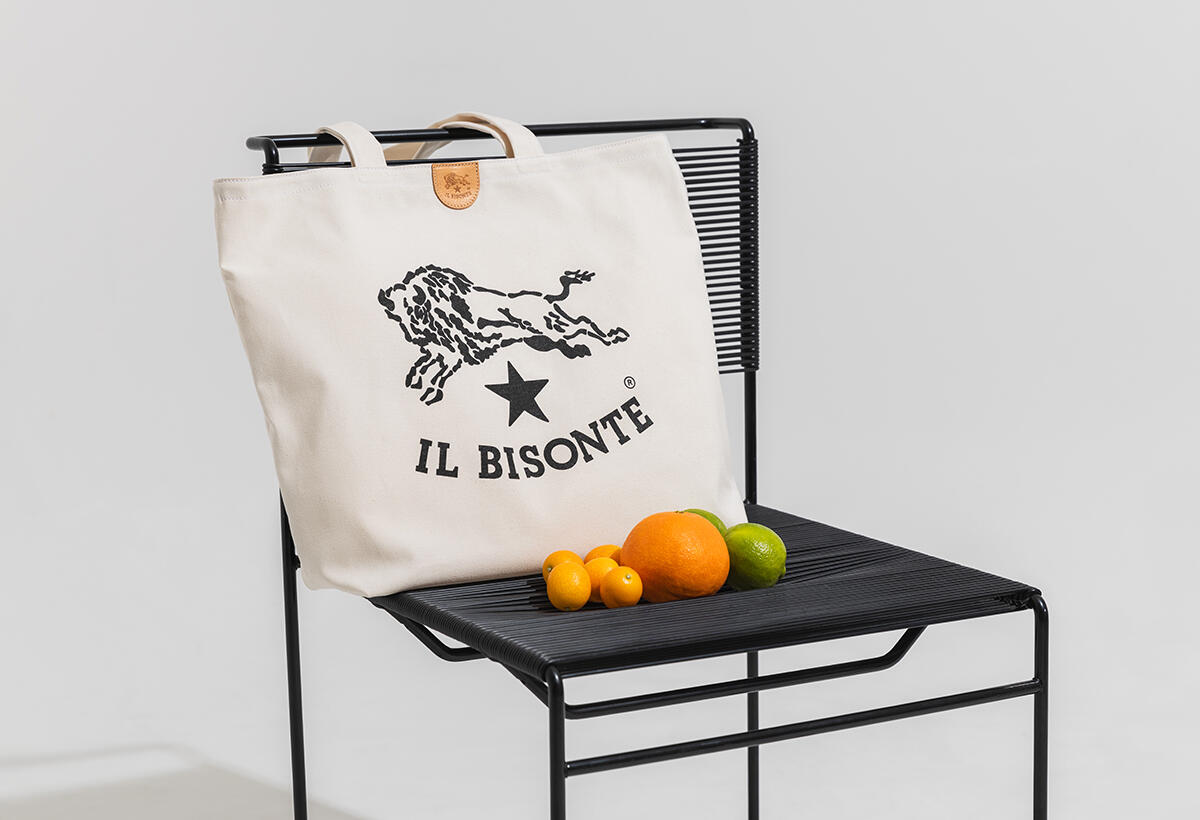 IL BISONTE マンスリー トートバッグ イル ビゾンテから、上質な風合いと柔らかな使い心地の「マンスリー