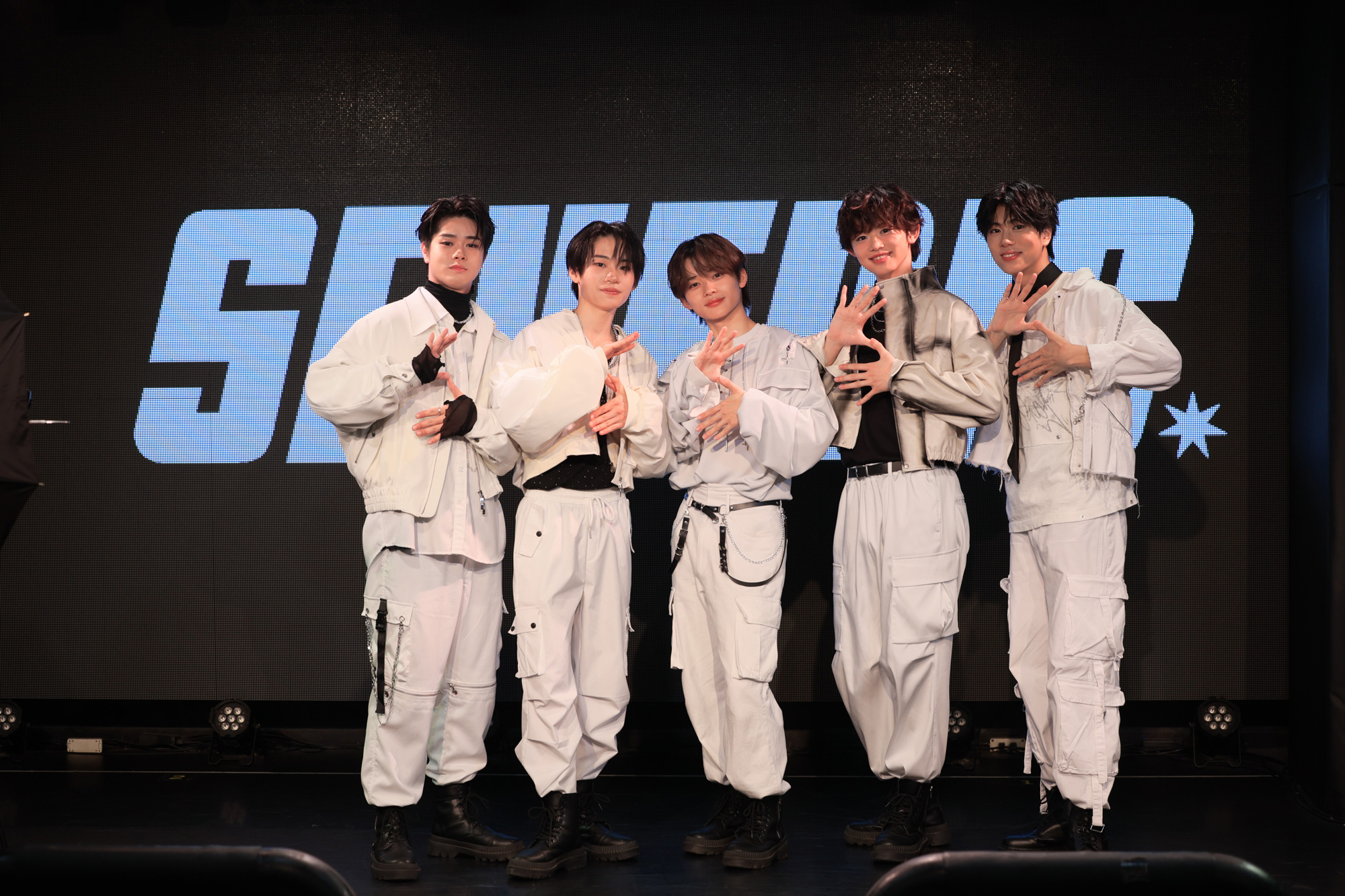 SEVENIC」ついに本格始動！デビュー曲『Turn it up』スペシャルライブ