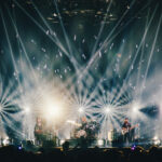 羊文学『Hitsujibungaku Asia Tour 2025 “いま、ここ (Right now, right here.)”』ライブレポート＠日本武道館