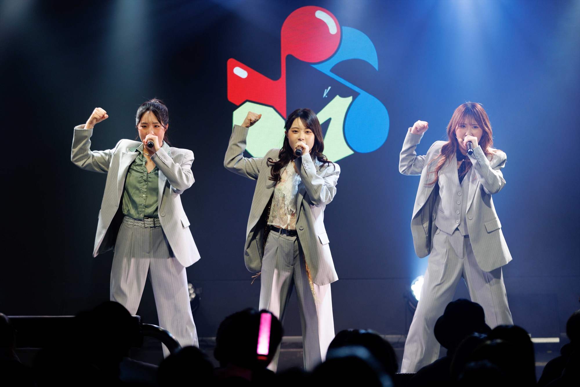 UtaHimeが、広瀬香美プロデュースでメジャーデビュー後初のスペシャル