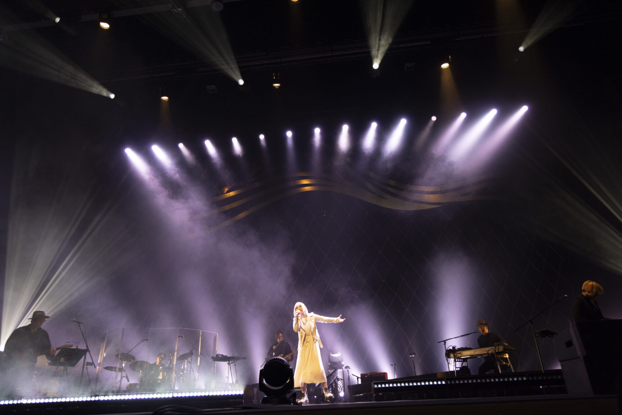 ReoNa『ReoNa ONE-MAN Concert Tour 2025 “HEART”』ライブレポート